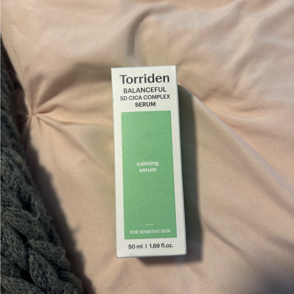 torrid Balanceful 5D Cica Complex Serum